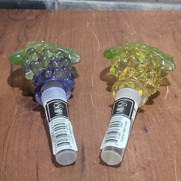 Mikasa Crystal Glass Grapes Bottle Stoppers Decanter Set of 2 NIB - Picture 7 of 10